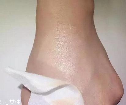 雪花秀致美潤(rùn)白氣墊評(píng)測(cè) 妝容自然輕薄 雪花秀致美潤(rùn)白氣墊評(píng)測(cè) 妝容自然輕薄