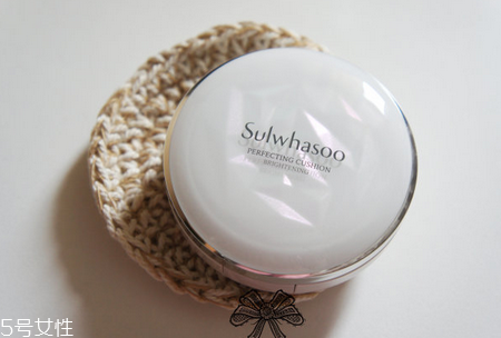 雪花秀致美潤(rùn)白氣墊評(píng)測(cè) 妝容自然輕薄 雪花秀致美潤(rùn)白氣墊評(píng)測(cè) 妝容自然輕薄