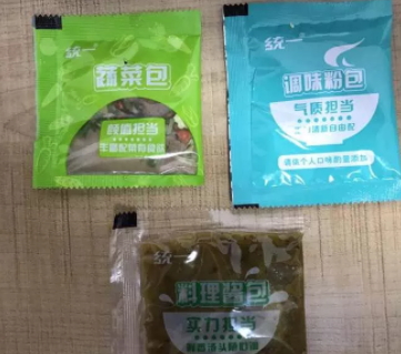 藤嬌牛肉面和藤椒牛肉面哪個好吃？統(tǒng)一和康師傅的對決