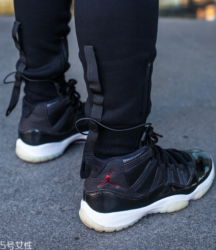 運動鞋鞋面發(fā)黃怎么辦？清洗方法要注意