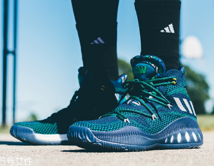 運(yùn)動(dòng)鞋鞋底什么材質(zhì)好？運(yùn)動(dòng)鞋鞋底這樣挑