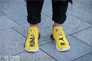 運動鞋鞋底變硬怎么辦？放太久或者已老化