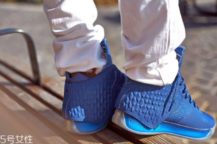 運動鞋有味道怎么去除？運動鞋去味小妙招