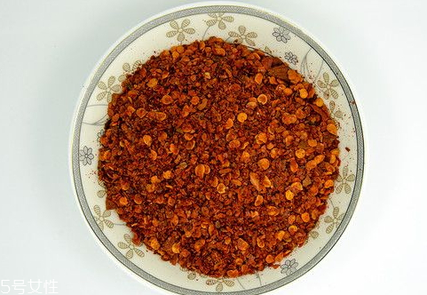 辣椒面發(fā)霉了怎么辦 盡量不要吃 辣椒面發(fā)霉了怎么辦 盡量不要吃