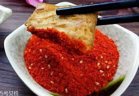 辣椒面可以直接吃嗎 吃法推薦 辣椒面可以直接吃嗎 吃法推薦