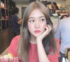 什么女孩適合不留劉海？圓臉妹子掀起劉海更適合你