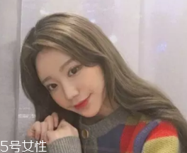 什么女孩適合不留劉海？圓臉妹子掀起劉海更適合你