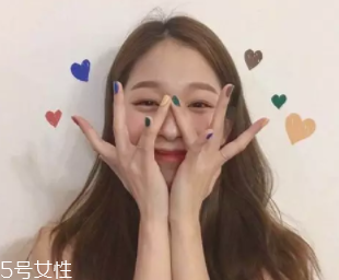 什么女孩適合不留劉海？圓臉妹子掀起劉海更適合你