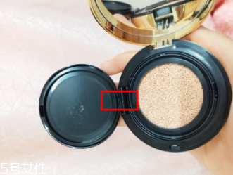 怎么判斷YSL圣羅蘭氣墊真假？從4個小細節(jié)一看便知