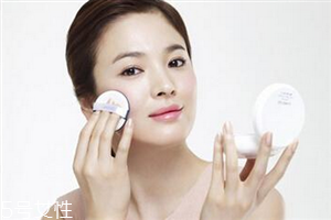 蘭芝氣墊bb霜色號怎么選？喬妹最愛的產(chǎn)品