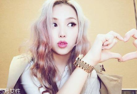 pony新年妝怎么畫？清新自然的新年妝