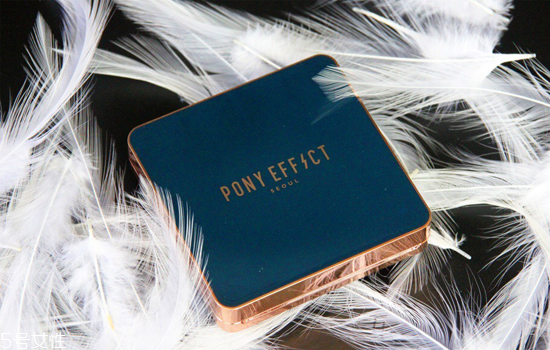 pony光彩氣墊粉底怎么樣？氣墊BB按壓更服帖