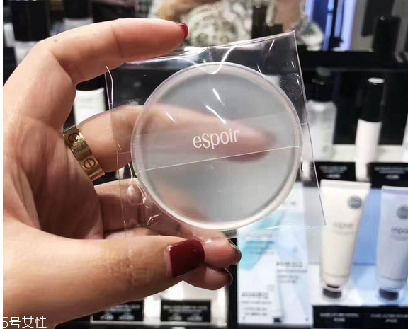 espoir艾絲珀硅膠粉撲好用嗎？硅膠粉撲非常受歡迎