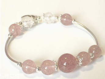 2018情人節(jié)怎么快速脫單？脫單法則之桃花手鏈