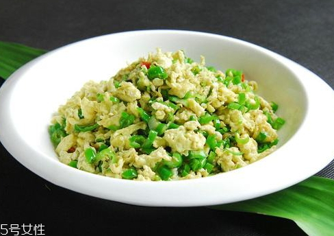 辣椒炒雞蛋可以過(guò)夜嗎 千萬(wàn)要注意 辣椒炒雞蛋可以過(guò)夜嗎 千萬(wàn)要注意