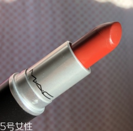 2018今年MAC和紀(jì)梵?？诩t哪個值得買？紀(jì)梵希低調(diào)奢華