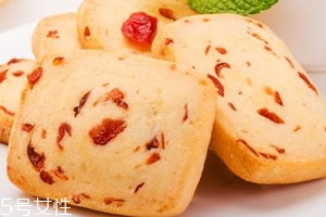 蔓越莓曲奇烤箱溫度 烘烤時(shí)間 蔓越莓曲奇烤箱溫度 烘烤時(shí)間