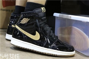 運動鞋要不要墊鞋墊？運動鞋沒有必要墊鞋墊