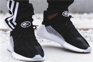 運(yùn)動(dòng)鞋為什么洗后很臭？運(yùn)動(dòng)鞋洗完還臭的原因