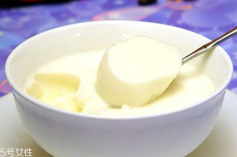 雙皮奶能放冰箱嗎 最好不要超過48小時 雙皮奶能放冰箱嗎 最好不要超過48小時