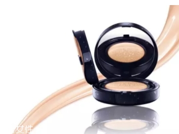 雅詩蘭黛粉餅多少錢？不同系列價(jià)格不同