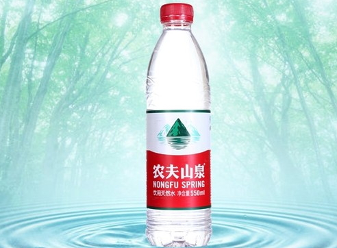 農(nóng)夫山泉能長(zhǎng)期噴臉嗎 能使皮膚光滑 農(nóng)夫山泉能長(zhǎng)期噴臉嗎 能使皮膚光滑