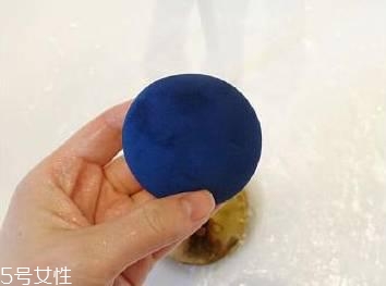 新買(mǎi)的氣墊粉撲要洗嗎？用久了一定要清洗