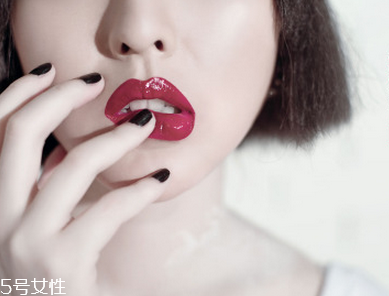 愛敬氣墊孕婦能用嗎？孕期使用化妝品要注意