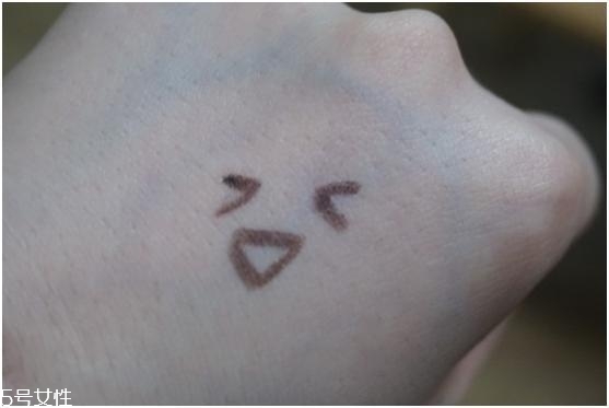 愛敬氣墊孕婦能用嗎？孕期使用化妝品要注意