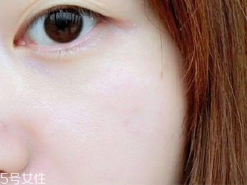 新買(mǎi)的氣墊粉撲要洗嗎？用久了一定要清洗