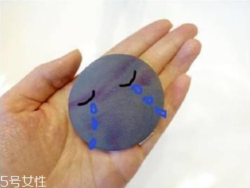 新買(mǎi)的氣墊粉撲要洗嗎？用久了一定要清洗