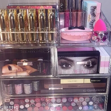 怎么選購韓國化妝品？女生化妝品必備清單