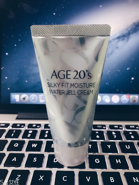 愛敬氣墊專柜多少錢？愛敬精華水粉霜氣墊bb