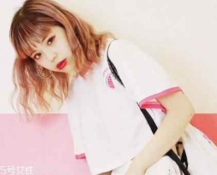 玻尿酸打下巴多久可以補針？根據(jù)玻尿酸品牌來定