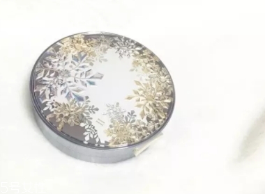 2018蜜粉餅?zāi)膫€牌子好？