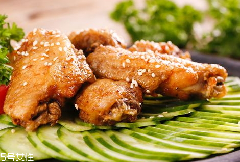 空氣炸鍋炸雞翅要多久 空氣炸鍋版雞翅技巧 空氣炸鍋炸雞翅要多久 空氣炸鍋版雞翅技巧