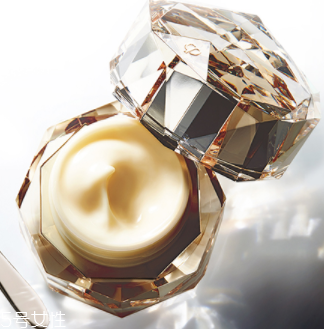 2018春節(jié)送媽媽護膚品什么牌子好？媽媽級護膚品大盤點