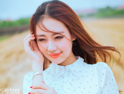 碧歐泉和倩碧還有蘭芝哪個好用？看肌膚挑選