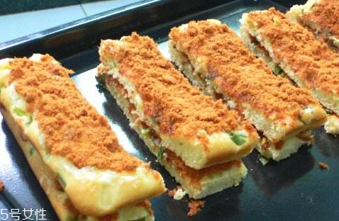 肉松面包是棉花做的嗎 肉和大豆粉混合而成 肉松面包是棉花做的嗎 肉和大豆粉混合而成