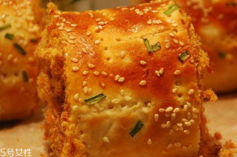 肉松面包熱量是多少 少吃為妙 肉松面包熱量是多少 少吃為妙