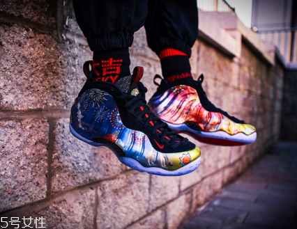 運動鞋鞋墊老往后面跑怎么辦？