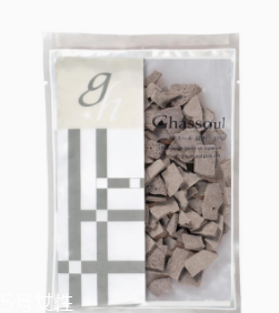 去黑頭面膜多久用一次？撕拉式和泥質(zhì)頻次不同