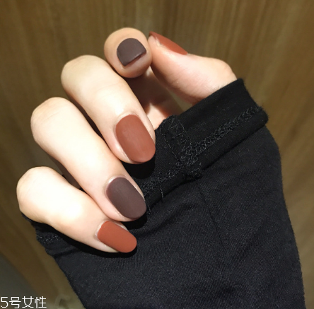 今年最流行的美甲款式 超顯手白的氣質(zhì)可愛美甲 今年最流行的美甲款式 超顯手白的氣質(zhì)可愛美甲