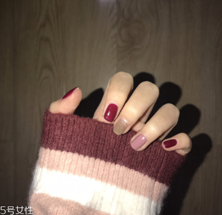 今年最流行的美甲款式 超顯手白的氣質(zhì)可愛美甲 今年最流行的美甲款式 超顯手白的氣質(zhì)可愛美甲