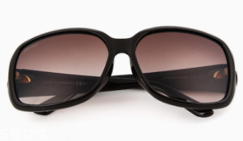 冬天適合戴什么太陽鏡？適合冬季佩戴的十款時髦太陽鏡