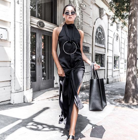 春天穿什么裙子好看？爭奇斗艷全靠它