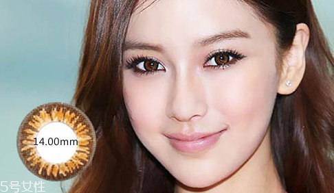 美瞳一天戴多長時間？美瞳的正確佩戴方法