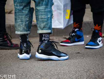 運(yùn)動(dòng)鞋什么顏色最百搭？基礎(chǔ)款必須人手一雙