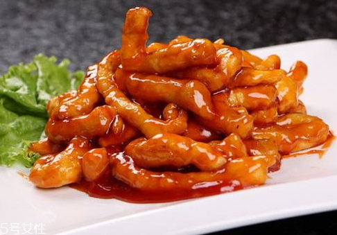 糖醋里脊用什么糊 全蛋淀粉糊 糖醋里脊用什么糊 全蛋淀粉糊