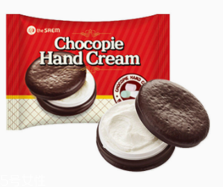 護(hù)手霜可以涂嘴唇嗎？最好不要嘗試